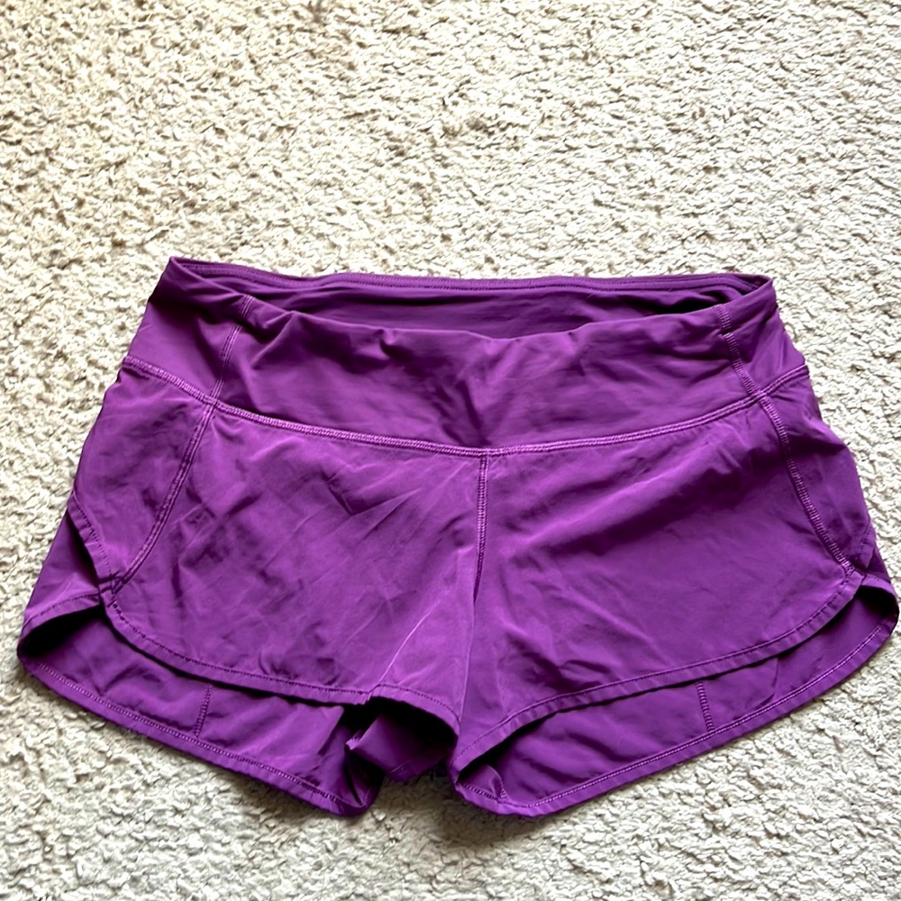 Women’s purple Lululemon athletic shorts size 6